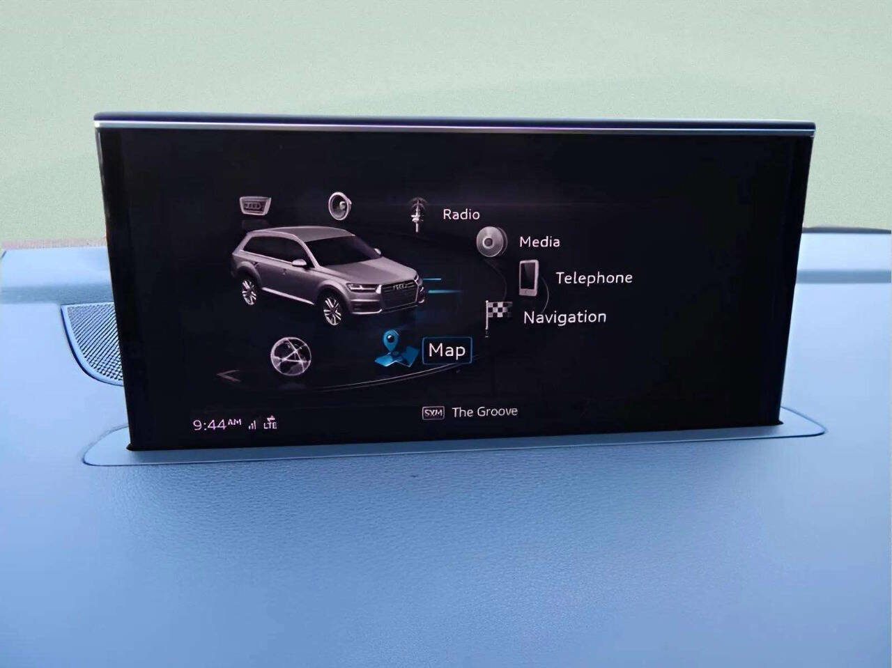 Used 2017 Audi Q7 3.0T Prestige image 30