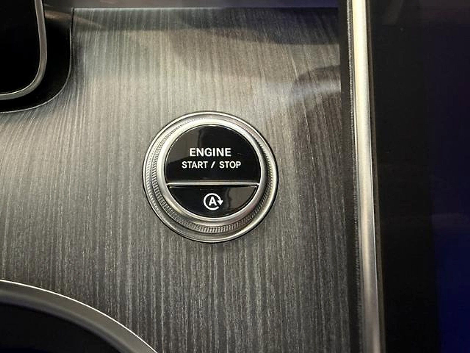Used 2024 Mercedes-Benz C 300 Sedan image 22