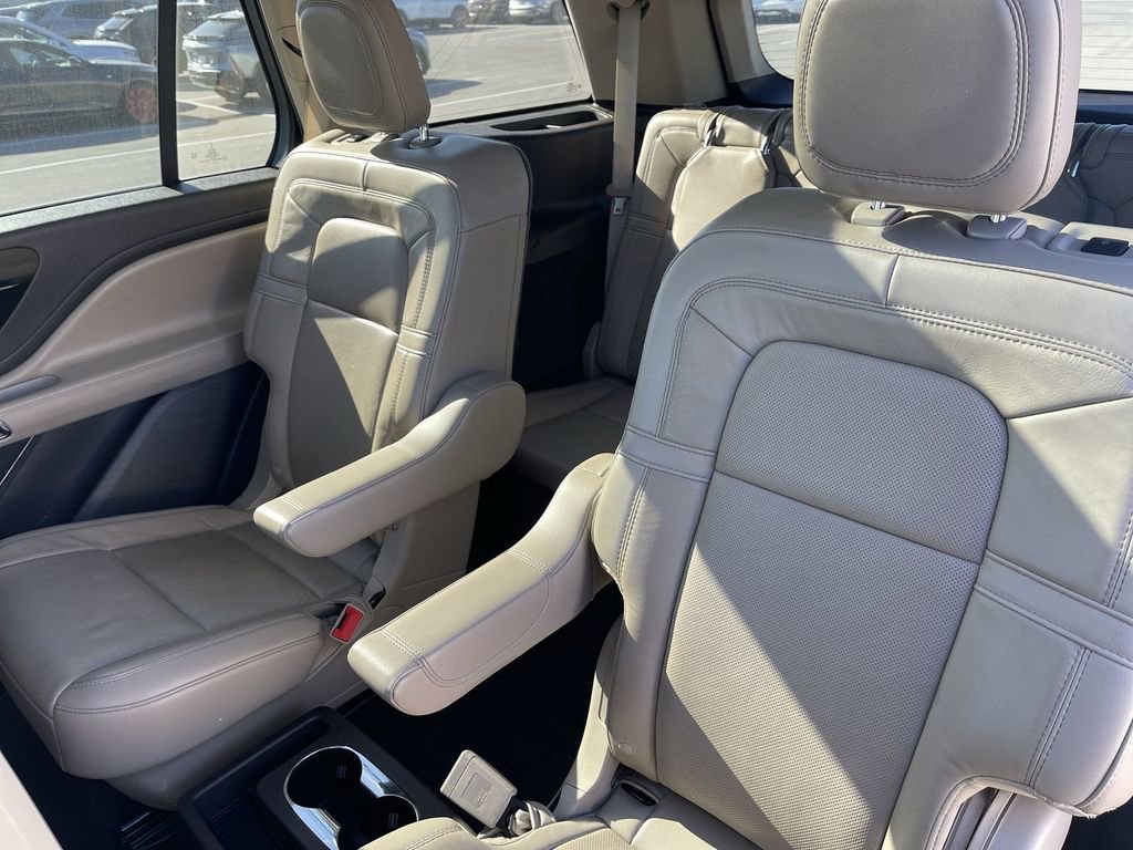 Used 2023 Lincoln Aviator Reserve w/ Elements Package Plus image 36