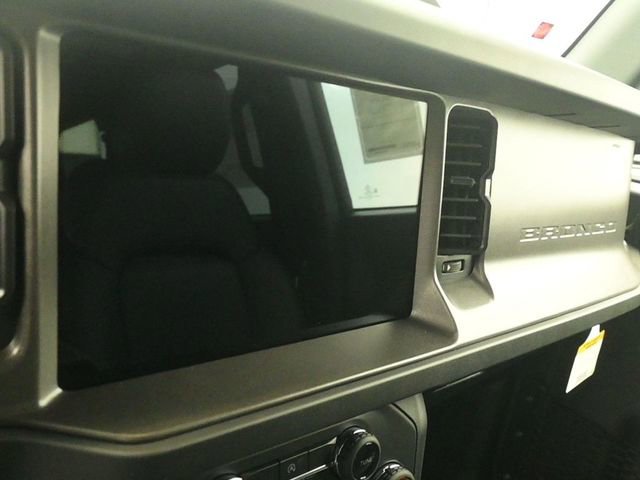 New 2026 Ford Bronco Badlands image 17