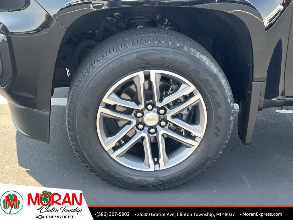 Certified 2021 Chevrolet Colorado W/T w/ Custom Special Edition AWD/4WD image 11