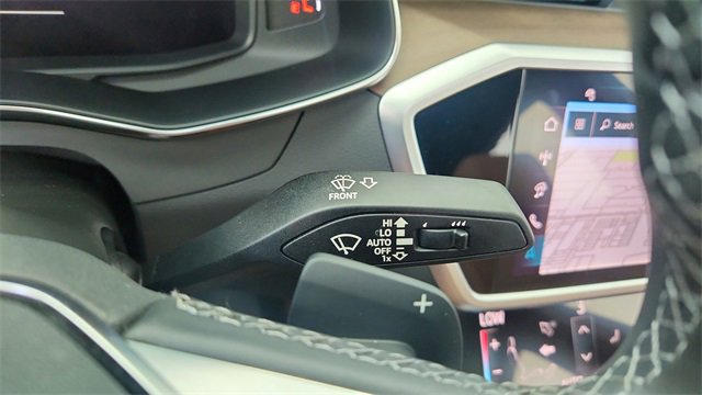 Used 2025 Audi A6 2.0T Premium image 41