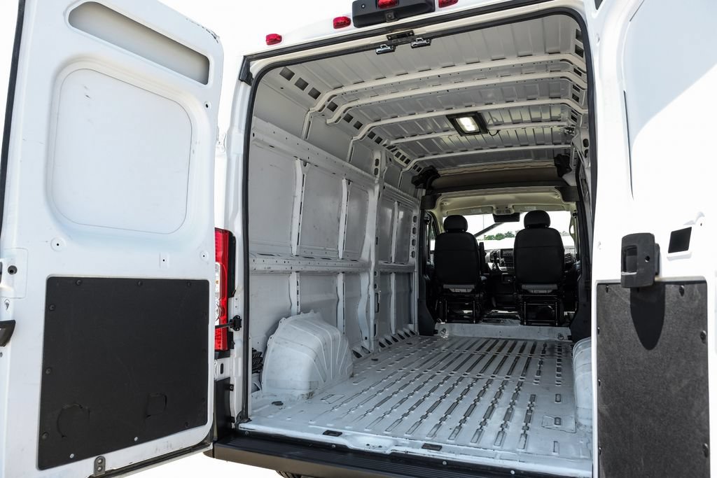 Used 2025 RAM ProMaster 2500 w/ Convenience Group FWD image 46