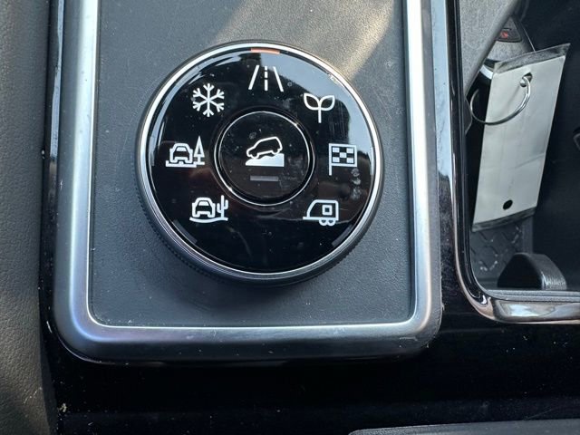 Used 2025 Nissan Pathfinder Platinum AWD/4WD image 43