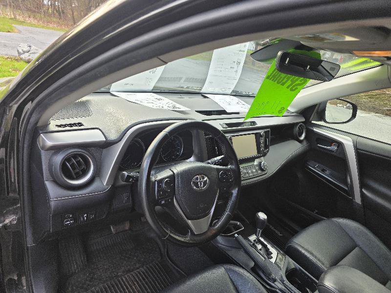 Used 2017 Toyota RAV4 Limited w/ Advanced Technology Package AWD/4WD image 11