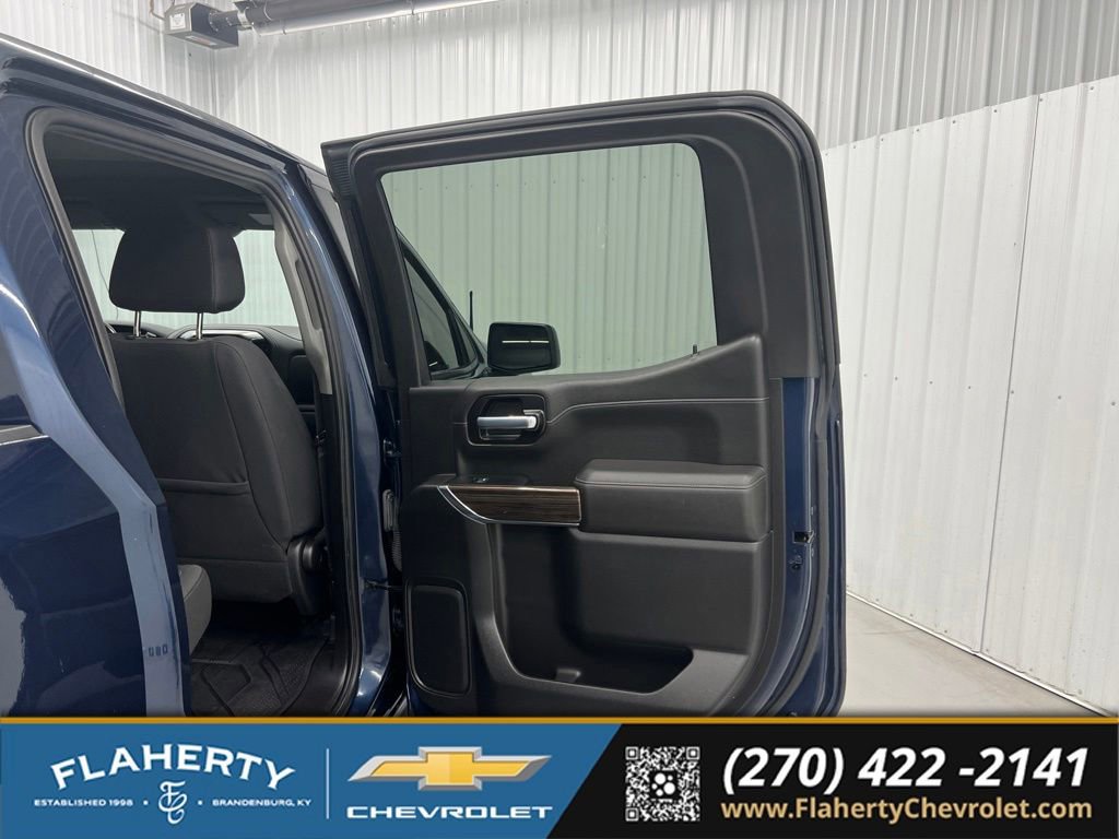 Used 2021 Chevrolet Silverado 1500 LT Trail Boss w/ Bed Protection Package AWD/4WD image 11