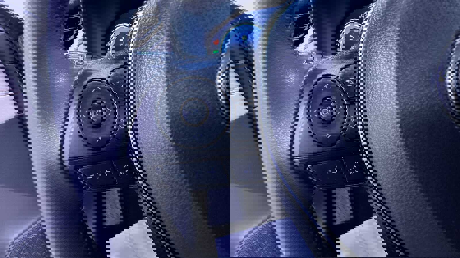 Used 2023 Toyota RAV4 Limited image 20