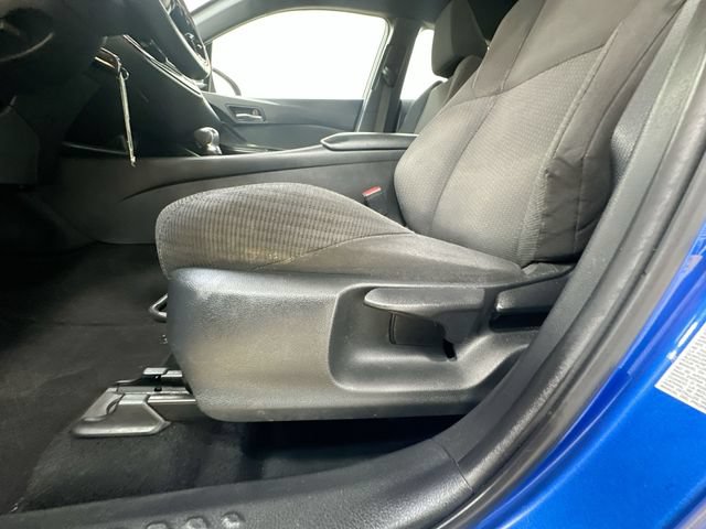 Used 2018 Toyota C-HR XLE FWD image 15