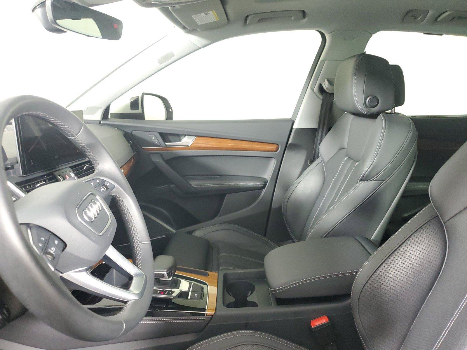Used 2023 Audi Q5 2.0T Premium Plus w/ Premium Plus Package AWD/4WD image 22