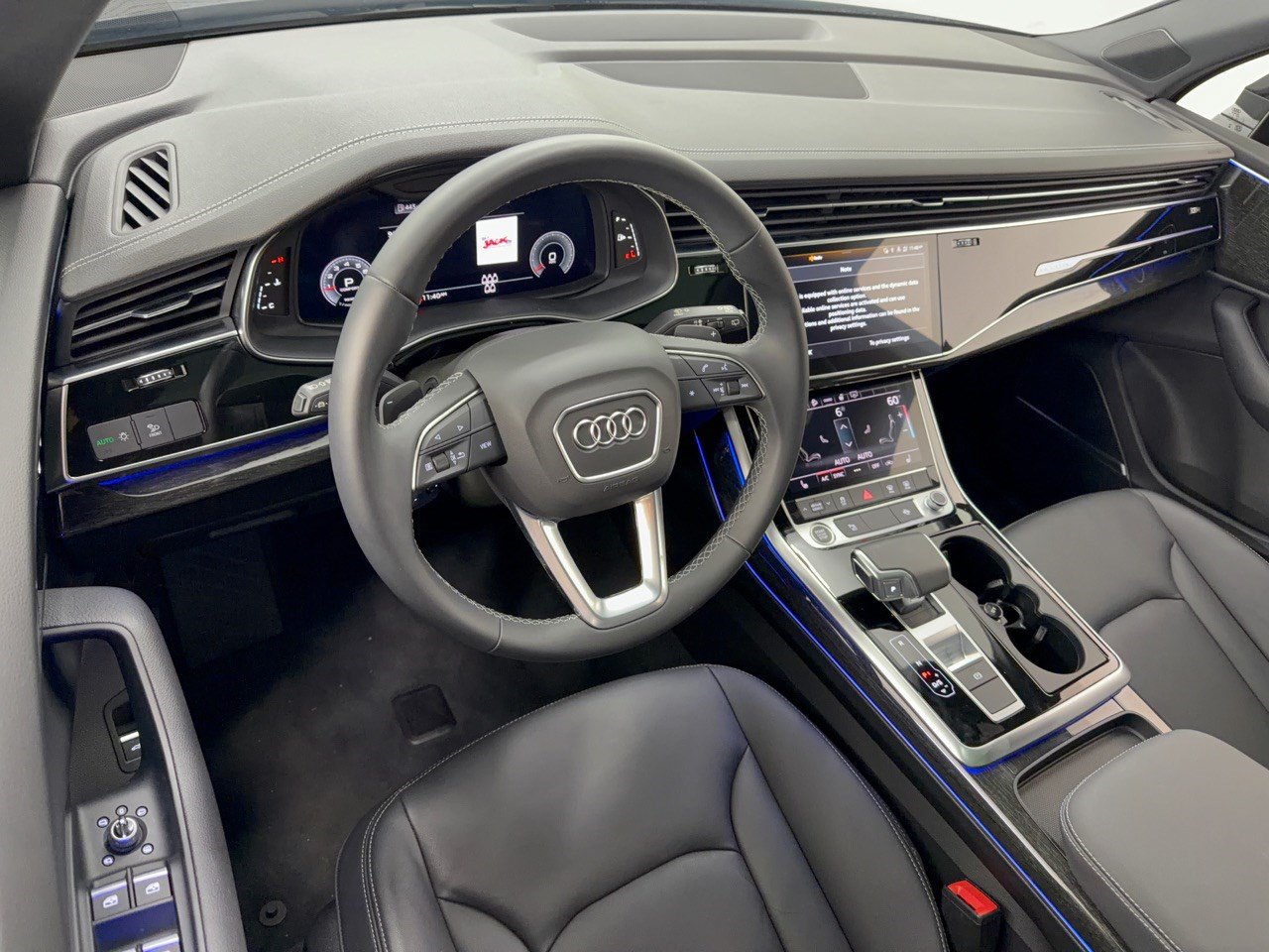 Used 2026 Audi Q7 2.0T Premium w/ Convenience Plus Package AWD/4WD image 4