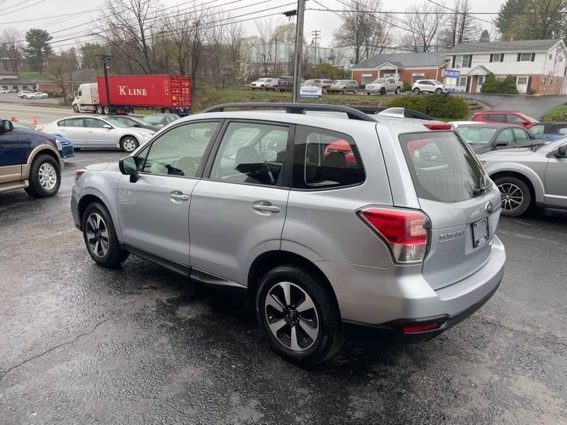 Used 2017 Subaru Forester 2.5i w/ Alloy Wheel Package AWD/4WD image 8