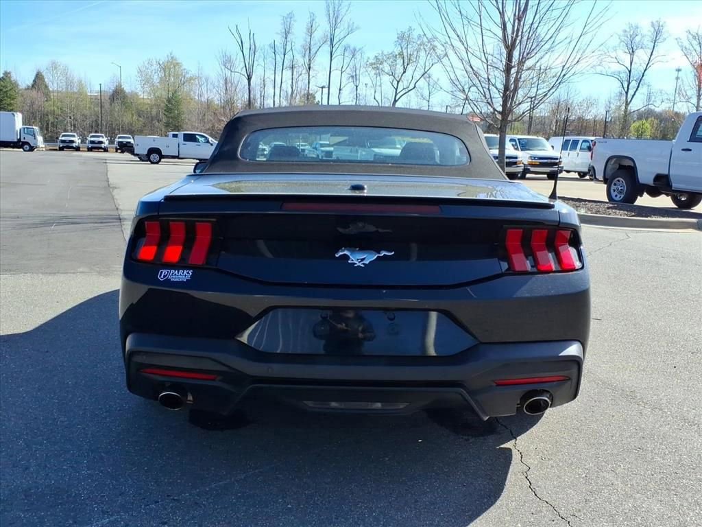 Used 2024 Ford Mustang Premium image 27