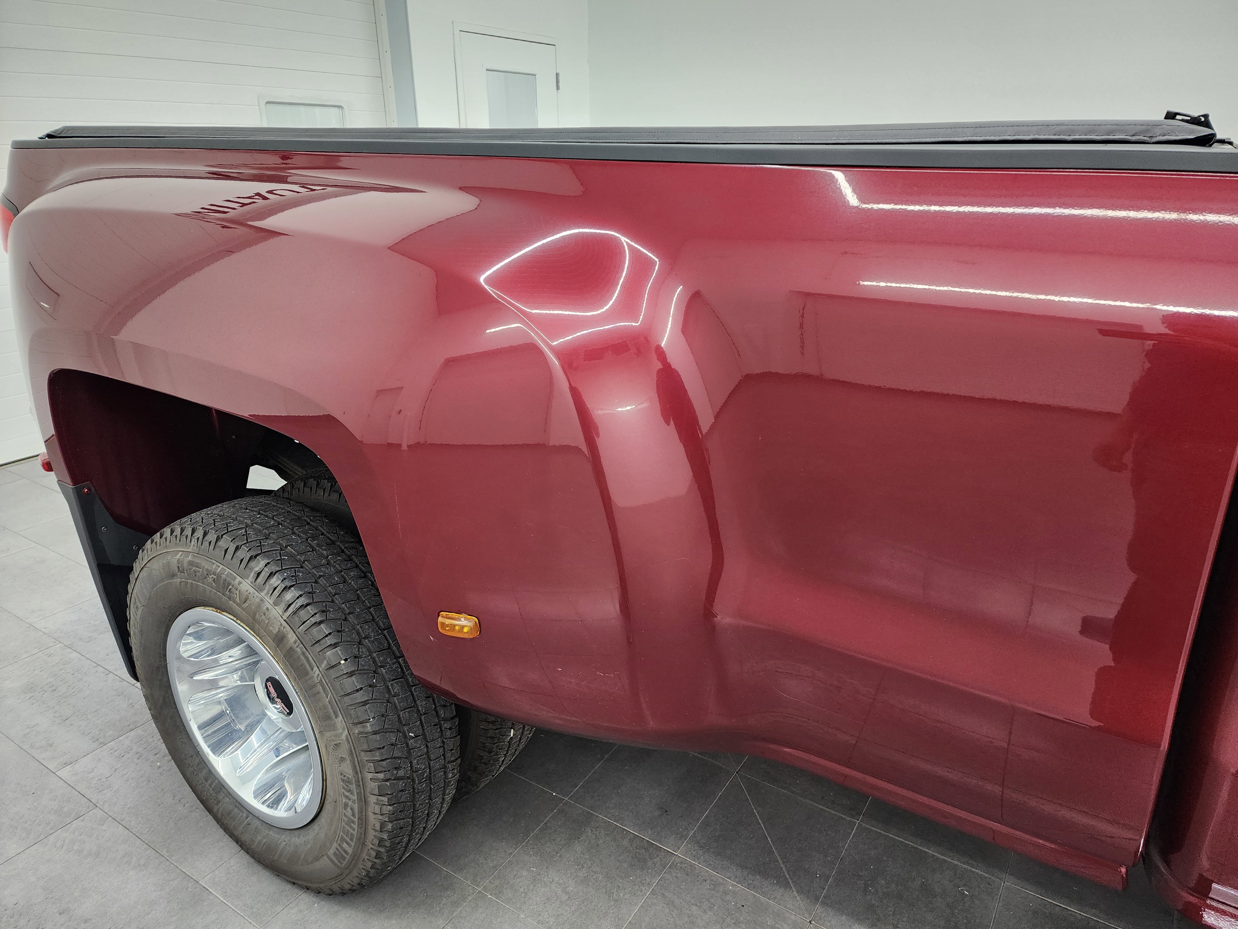 Used 2015 GMC Sierra 3500 SLT w/ Snow Plow Prep Package image 26