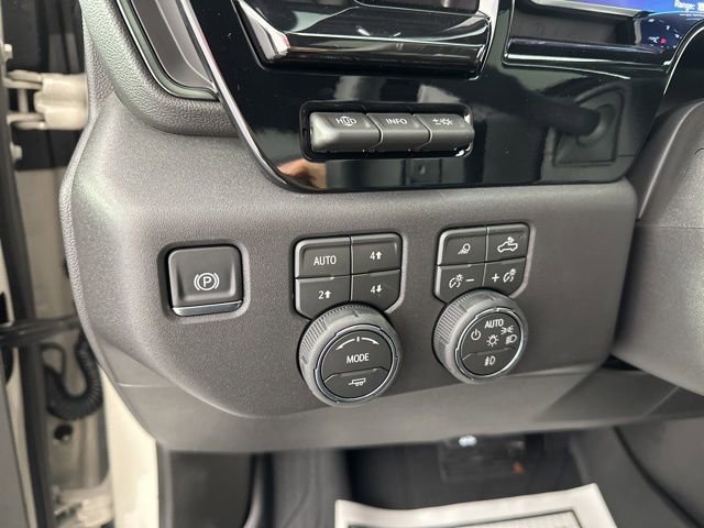 New 2026 Chevrolet Silverado 1500 ZR2 image 25
