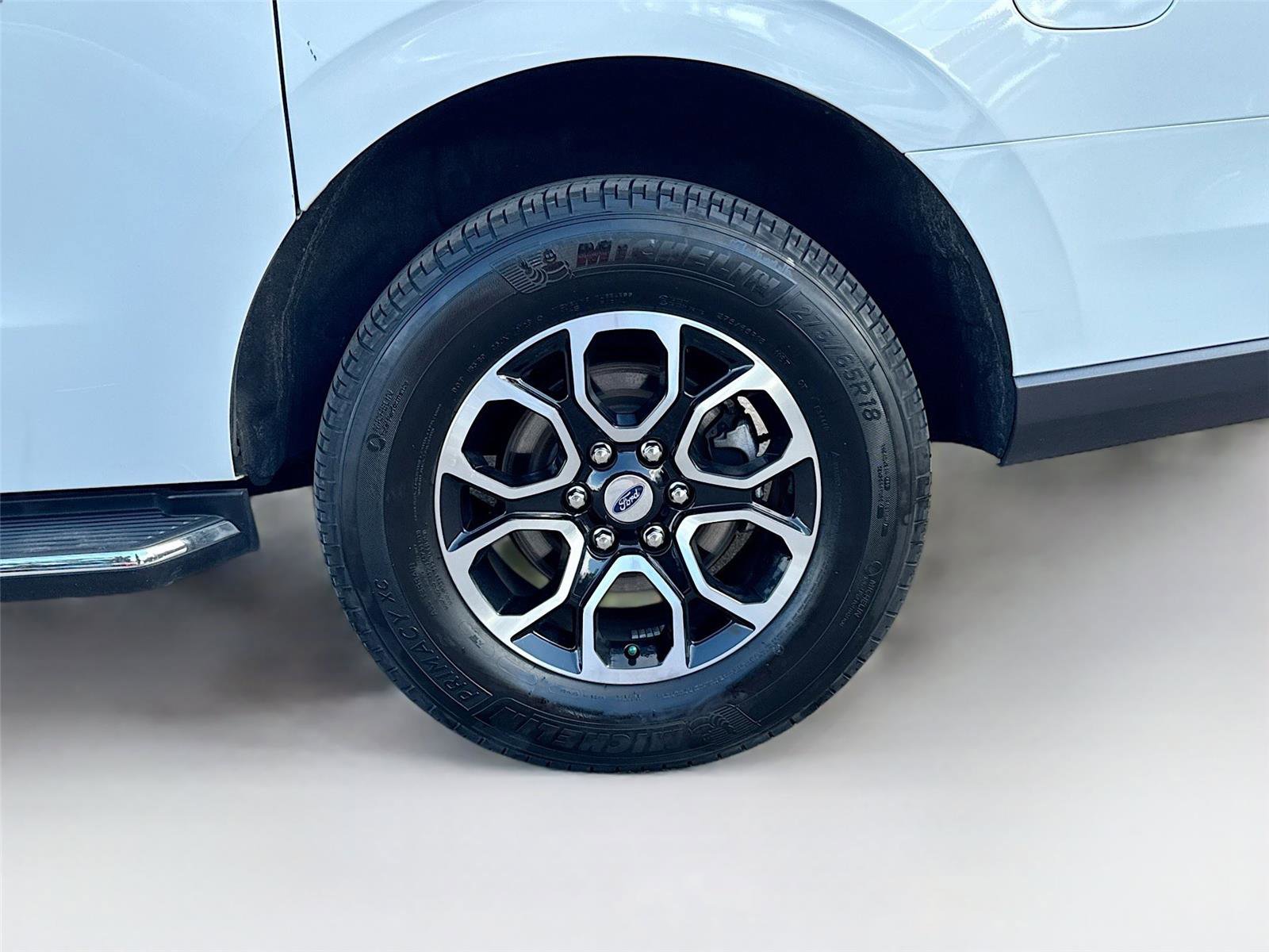 Used 2023 Ford Expedition Max XLT image 32