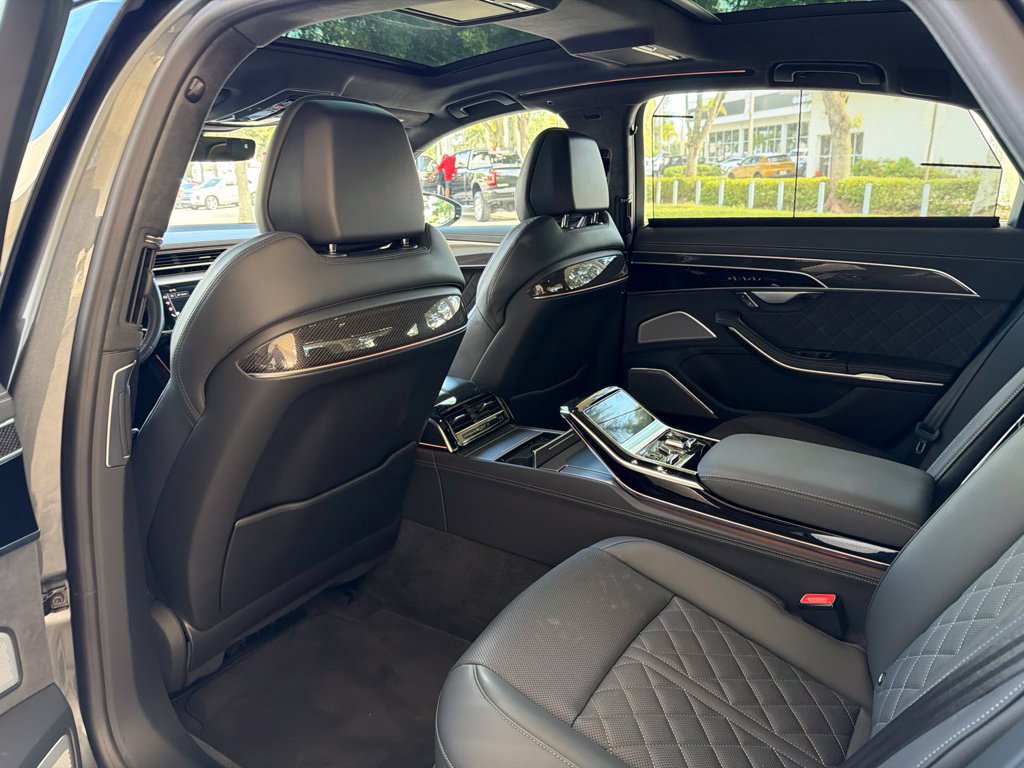 Used 2025 Audi S8 w/ Executive Package AWD/4WD image 48