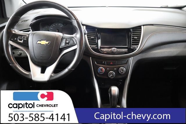 Used 2019 Chevrolet Trax LT w/ LT Convenience Package AWD/4WD image 15
