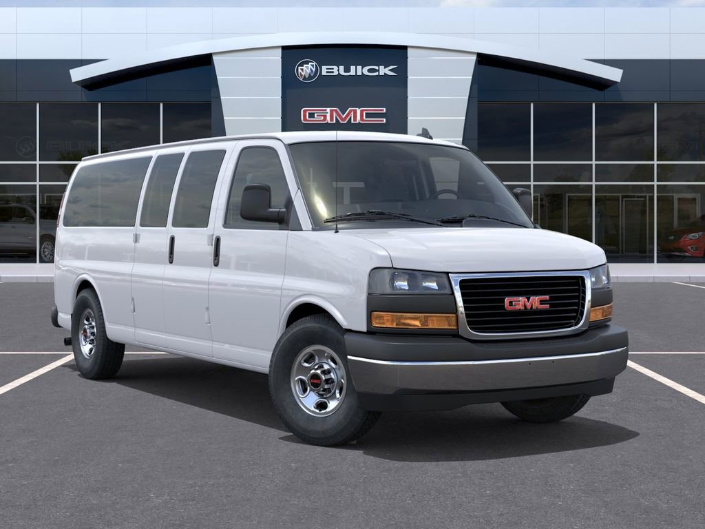 New 2026 GMC Savana 3500 LT RWD image 8