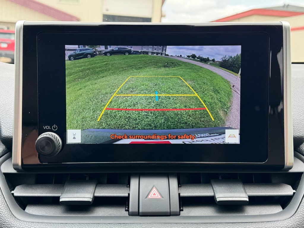 Certified 2025 Toyota RAV4 LE AWD/4WD image 22