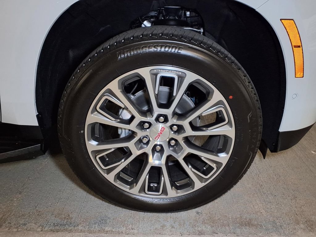 New 2026 GMC Yukon Denali w/ Advanced Technology Package RWD image 5