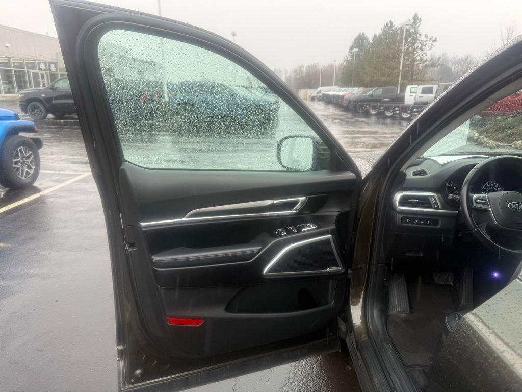 Used 2021 Kia Telluride S image 58