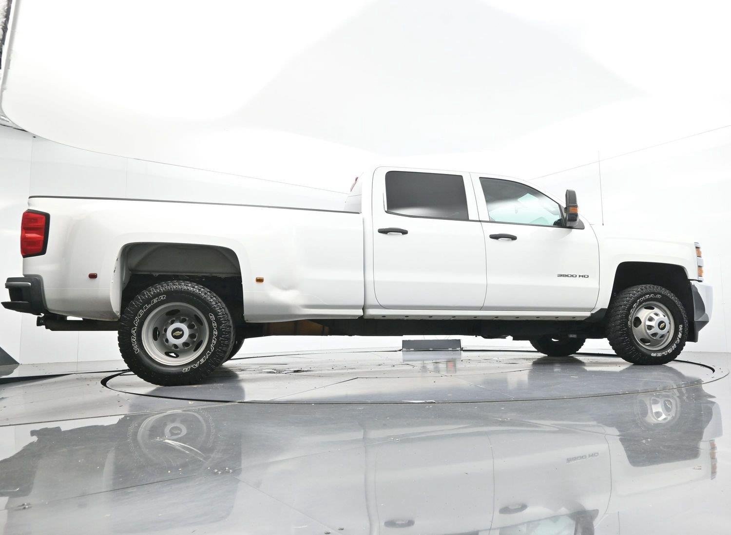Used 2015 Chevrolet Silverado 3500 W/T w/ WT Convenience Package RWD image 45