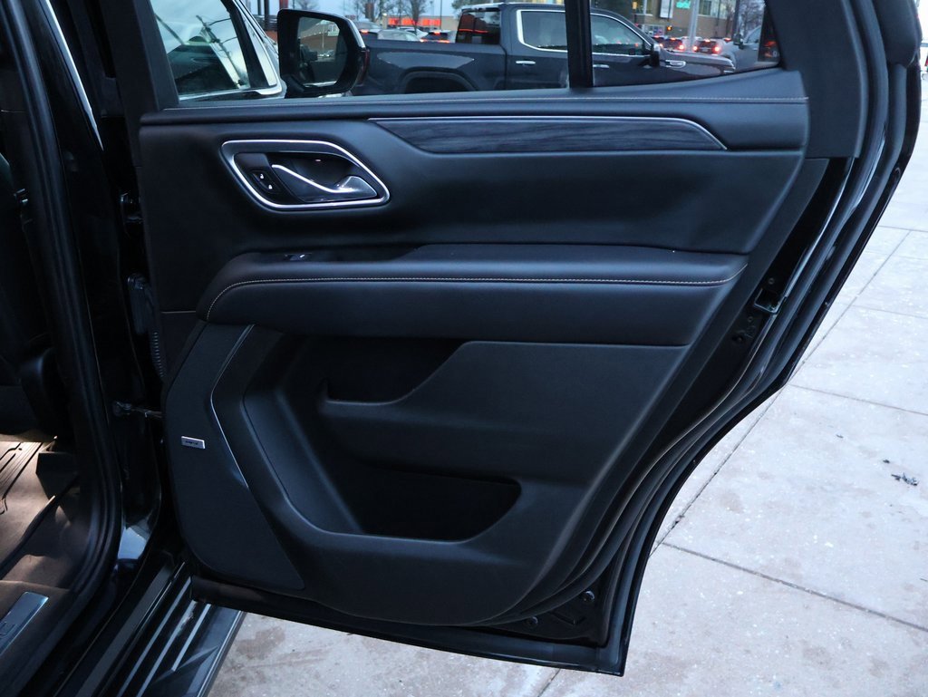 Used 2021 GMC Yukon SLT image 16