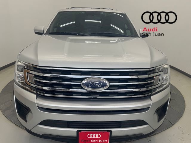 Used 2018 Ford Expedition XLT w/ Equipment Group 201A RWD image 2