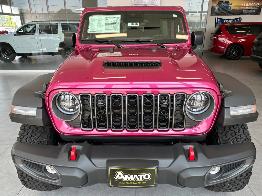 New 2026 Jeep Wrangler Unlimited Rubicon w/ Xtreme 35 Tire Package AWD/4WD image 3