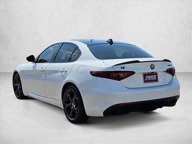Used 2019 Alfa Romeo Giulia Ti Sport w/ Quick Order Package 22S Sport AWD/4WD image 7