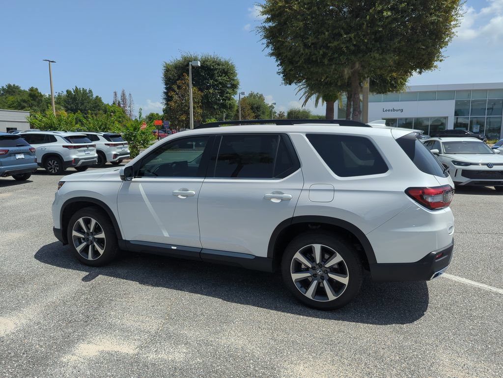 Used 2024 Honda Pilot Elite image 10