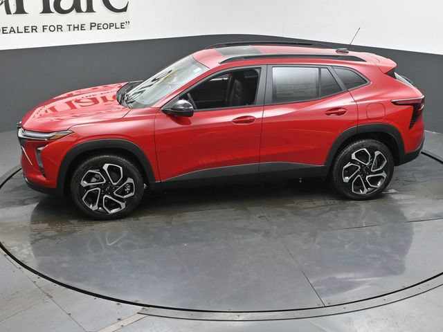 New 2026 Chevrolet Trax RS w/ Sunroof Package FWD image 36