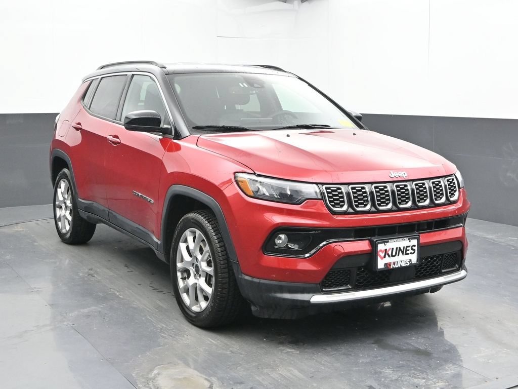 Used 2025 Jeep Compass Limited AWD/4WD image 6