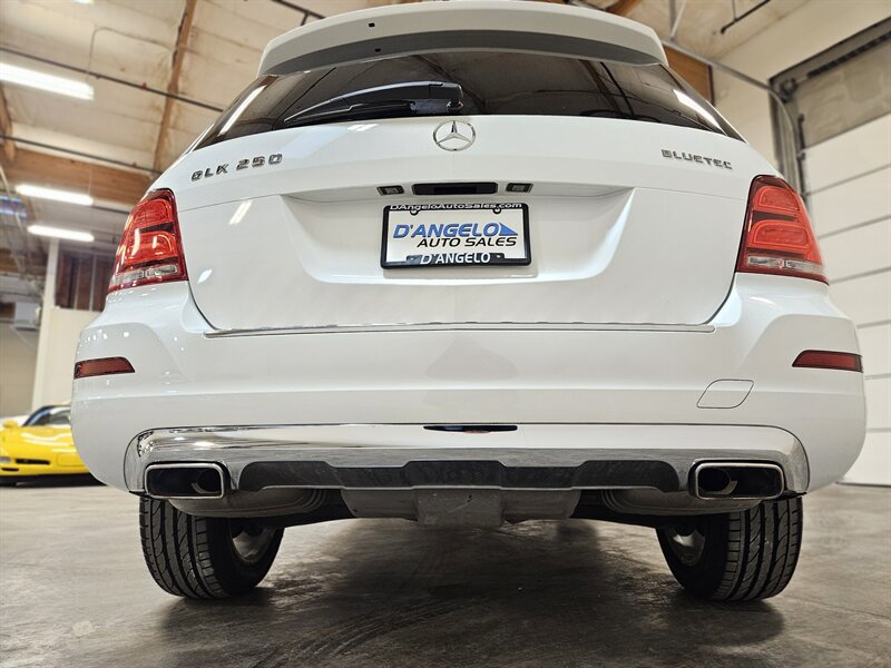Used 2015 Mercedes-Benz GLK 250 BlueTEC 4MATIC image 16