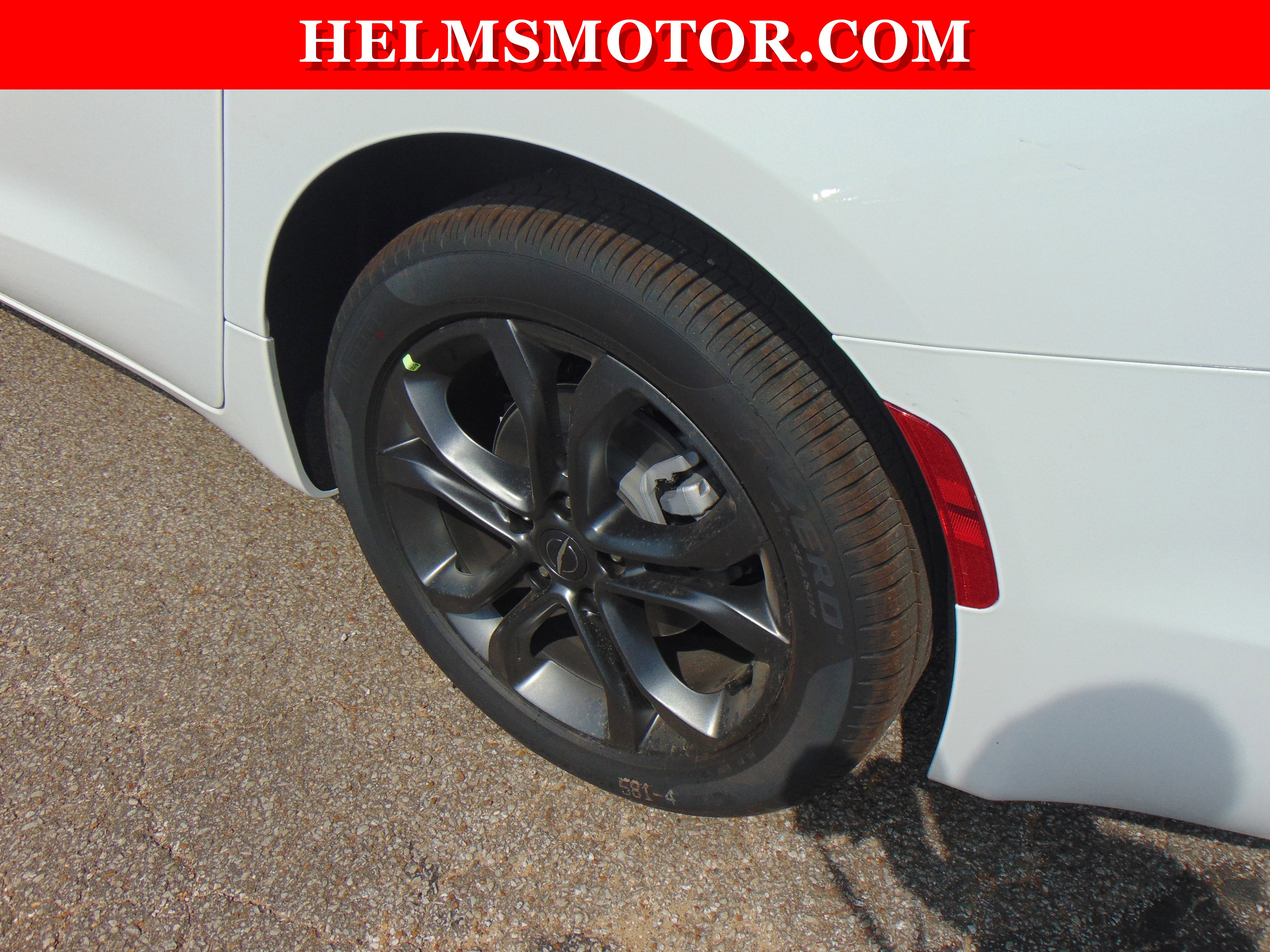 New 2026 Chrysler Pacifica Select image 16