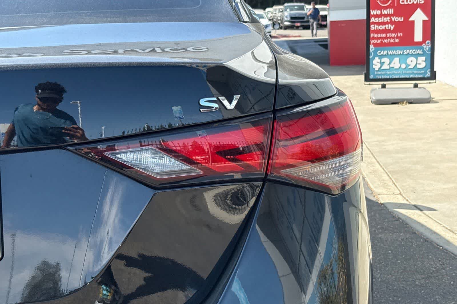 Used 2023 Nissan Sentra SV FWD image 13