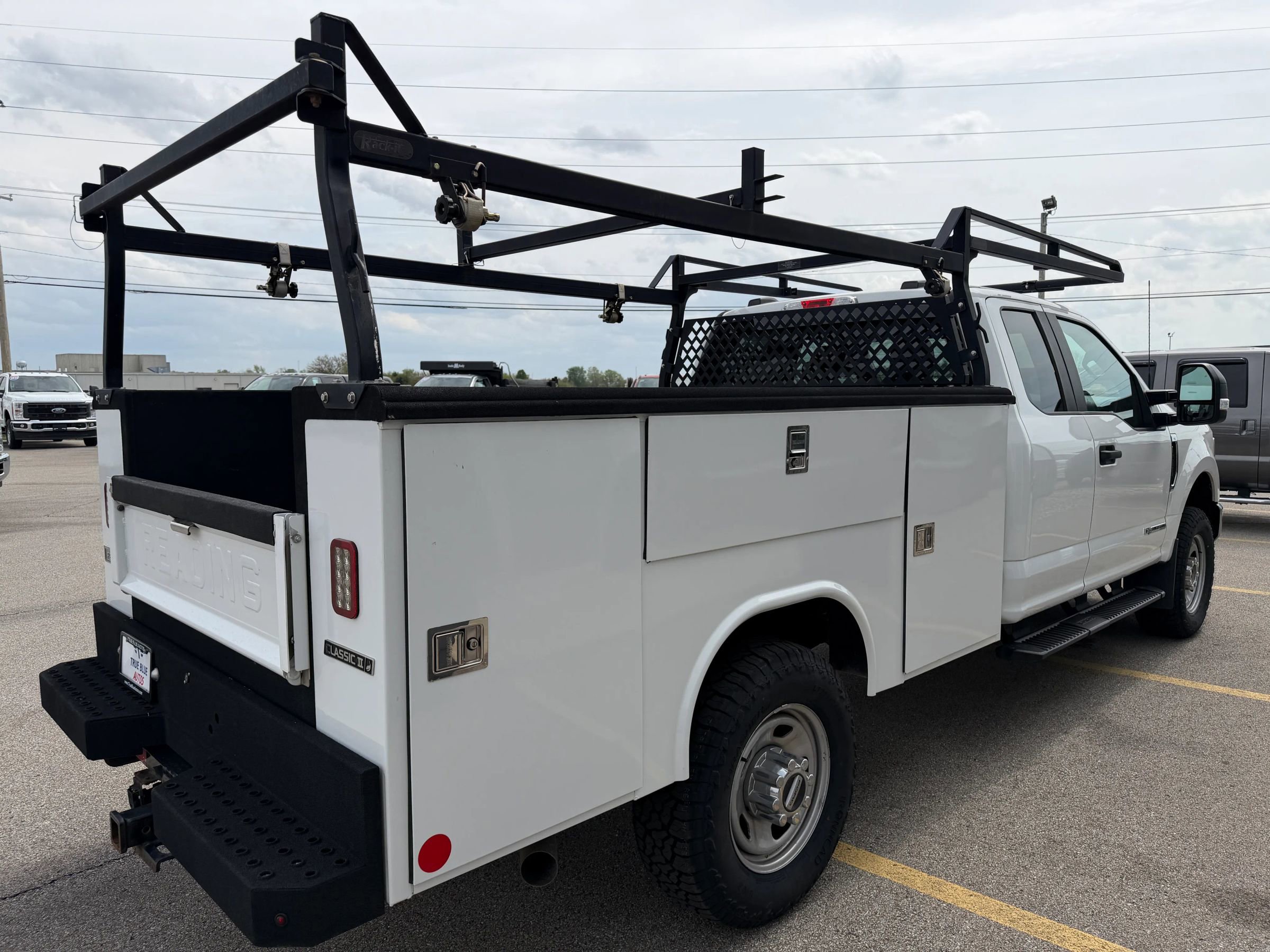 Used 2022 Ford F350 XL w/ Power Equipment Group AWD/4WD image 8