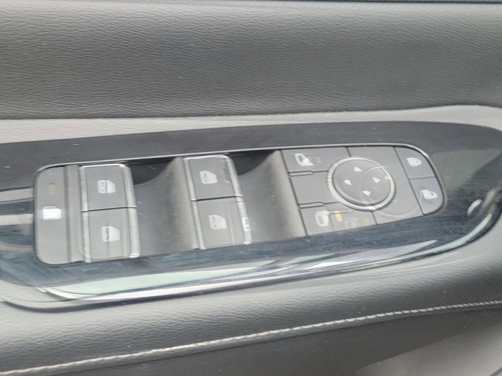 New 2025 Nissan Murano SL w/ Cargo Package AWD/4WD image 33