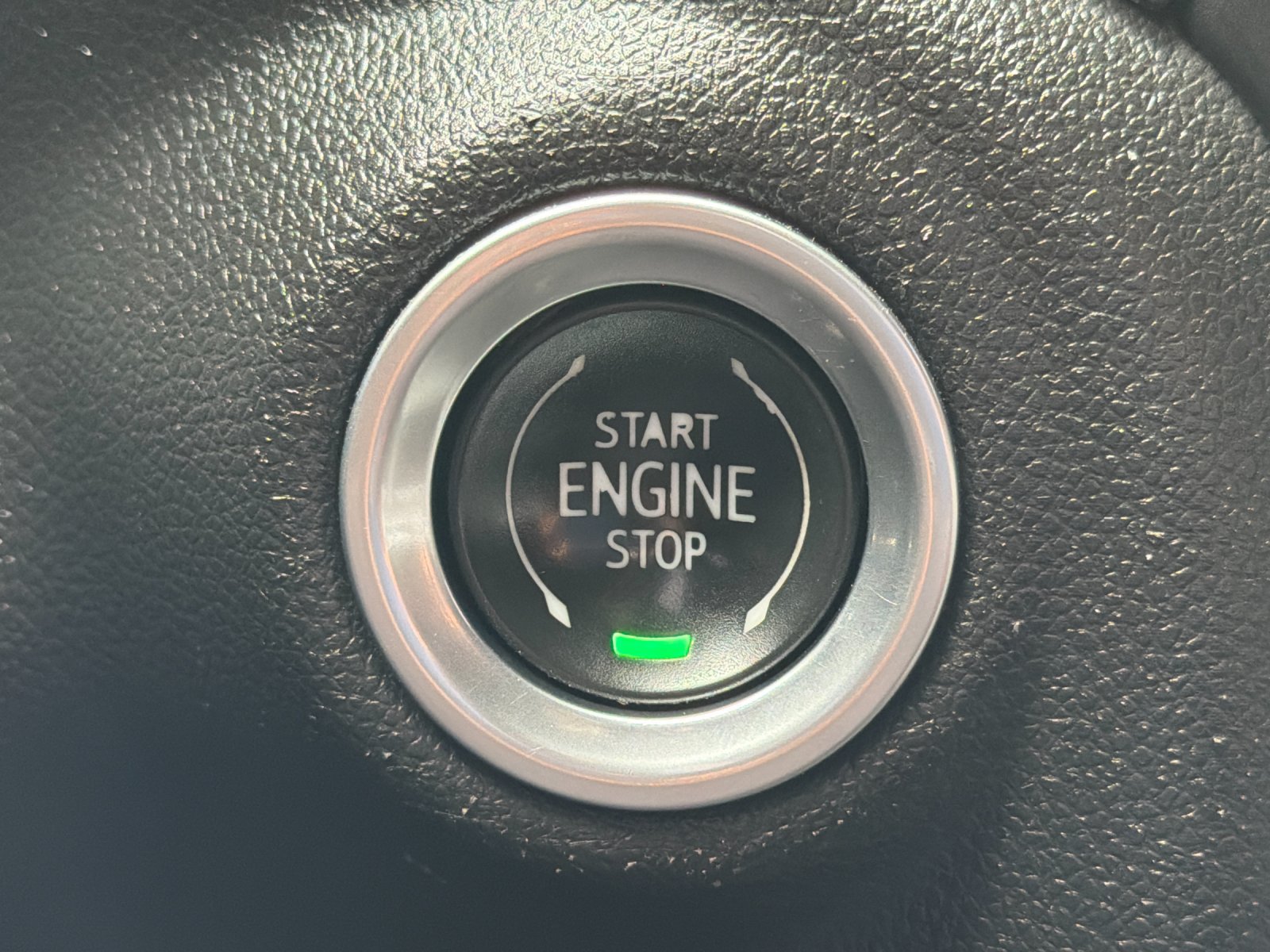 Used 2022 Chevrolet Silverado 1500 LT RWD image 28