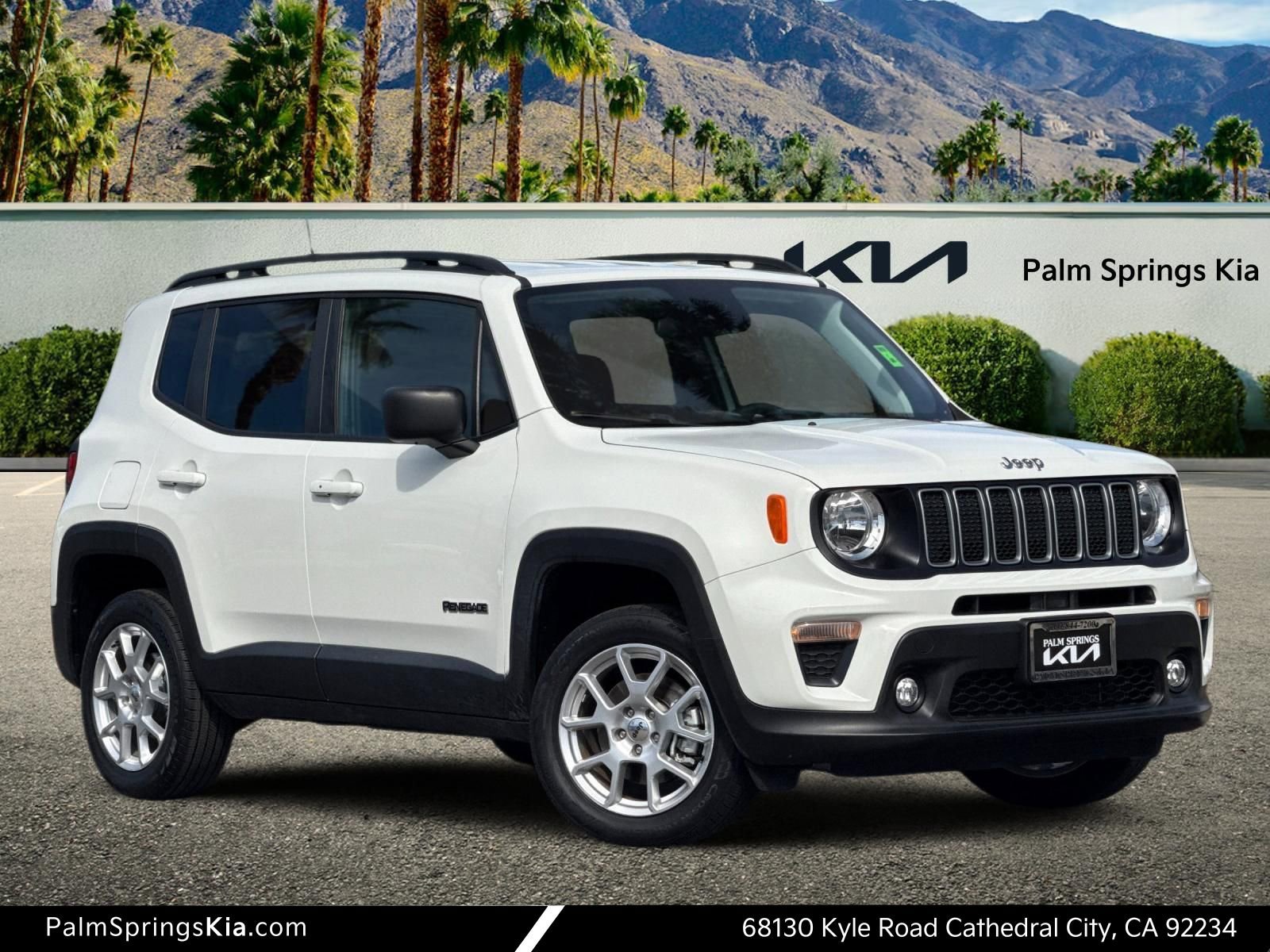 Used 2022 Jeep Renegade Latitude image 1