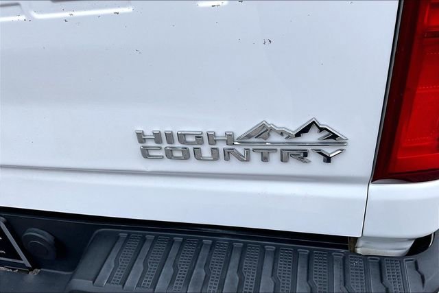 Used 2022 Chevrolet Silverado 2500 High Country image 25