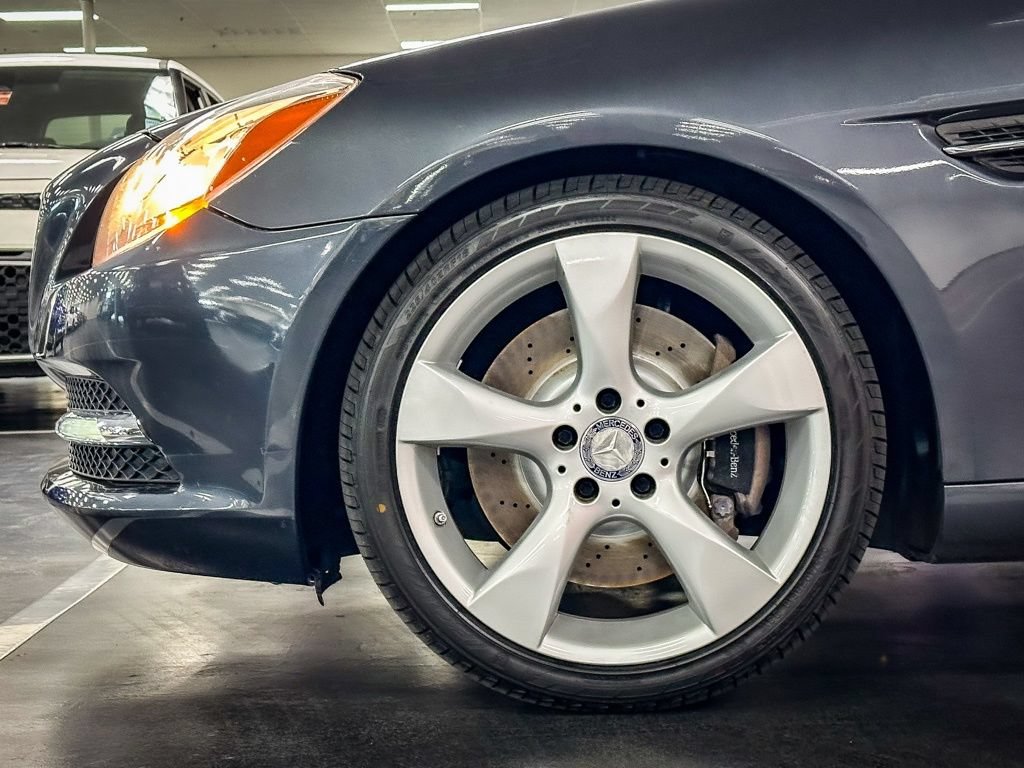 Used 2012 Mercedes-Benz SLK 350 image 12