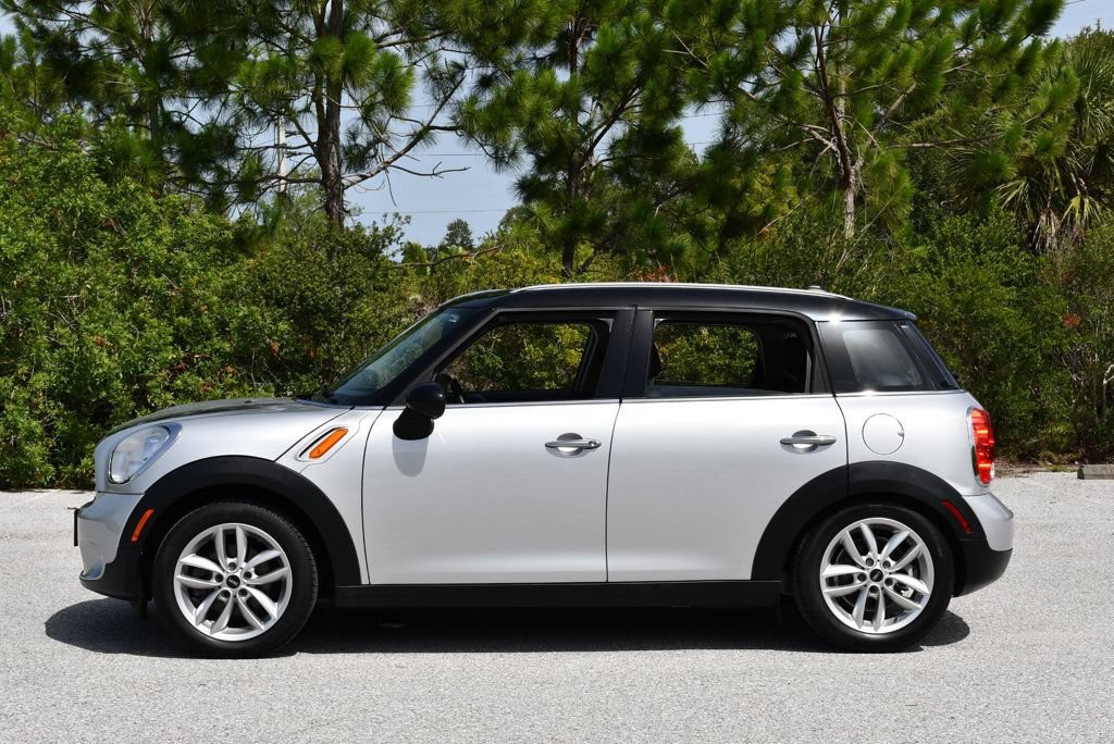 Used 2014 MINI Cooper Countryman FWD image 3
