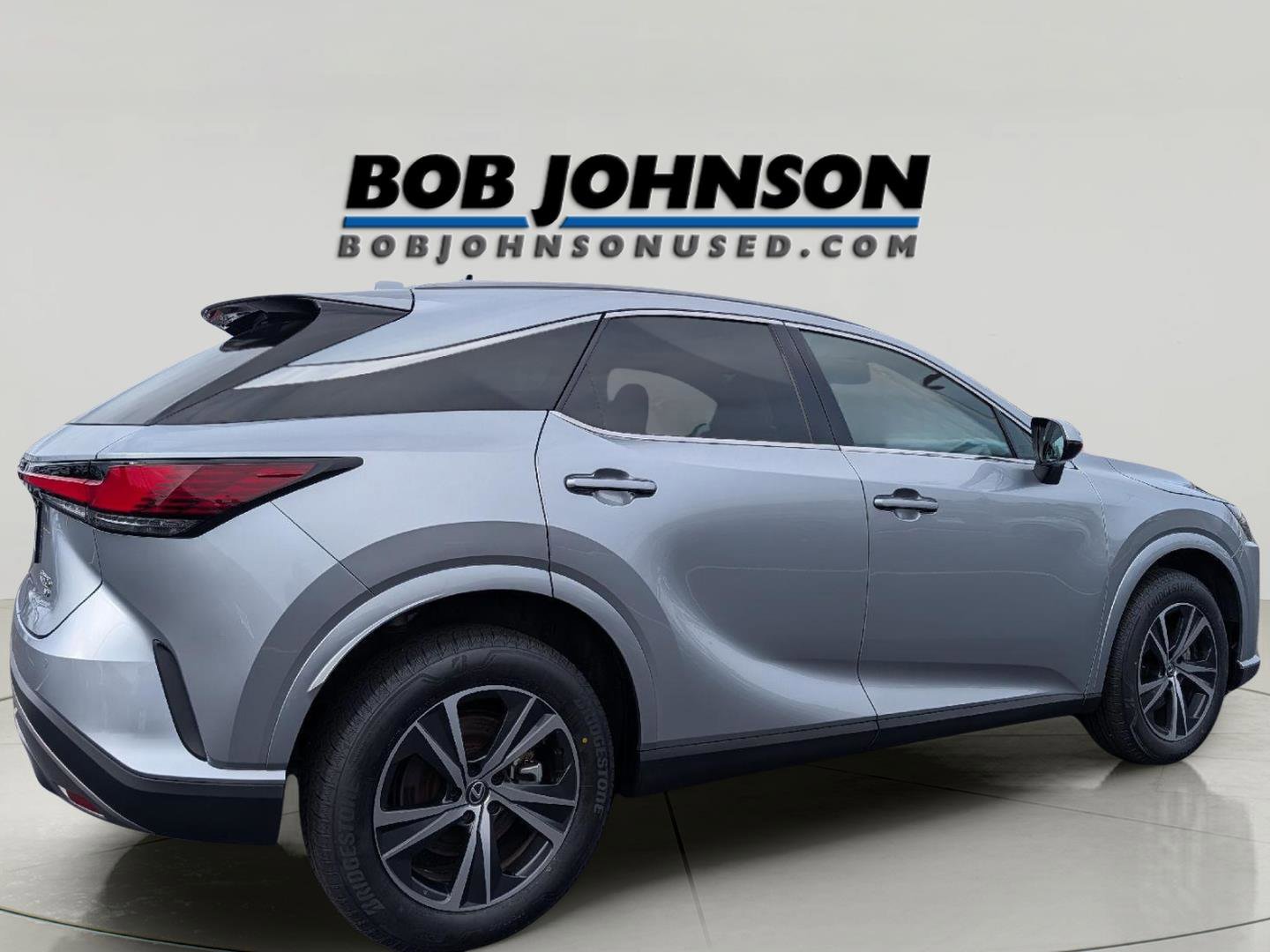 Used 2023 Lexus RX 350h w/ Cold Area Package AWD/4WD image 2
