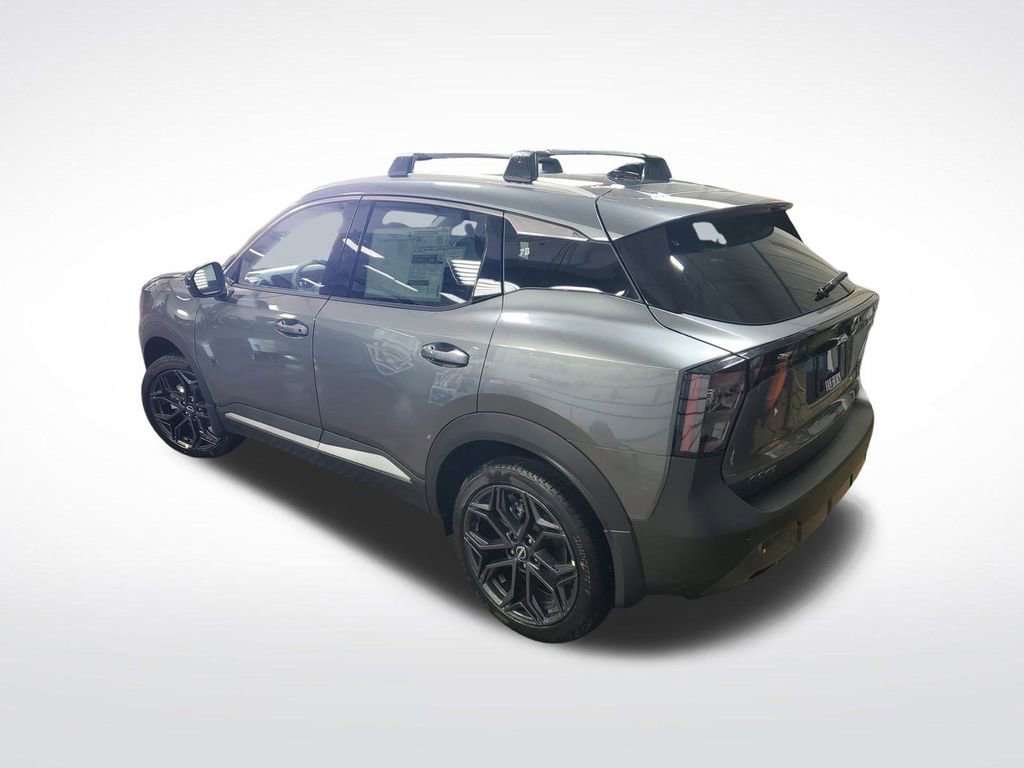 New 2026 Nissan Kicks SR w/ SR Premium Package image 3
