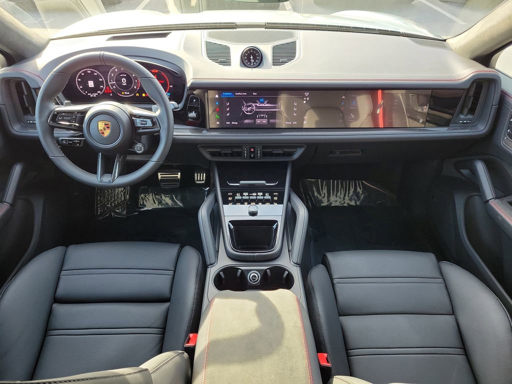 New 2026 Porsche Cayenne GTS image 20