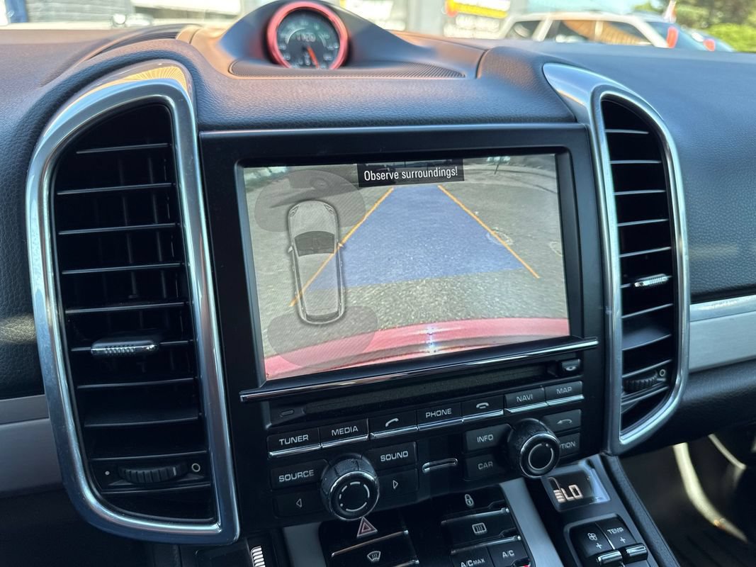 Used 2013 Porsche Cayenne GTS AWD/4WD image 30