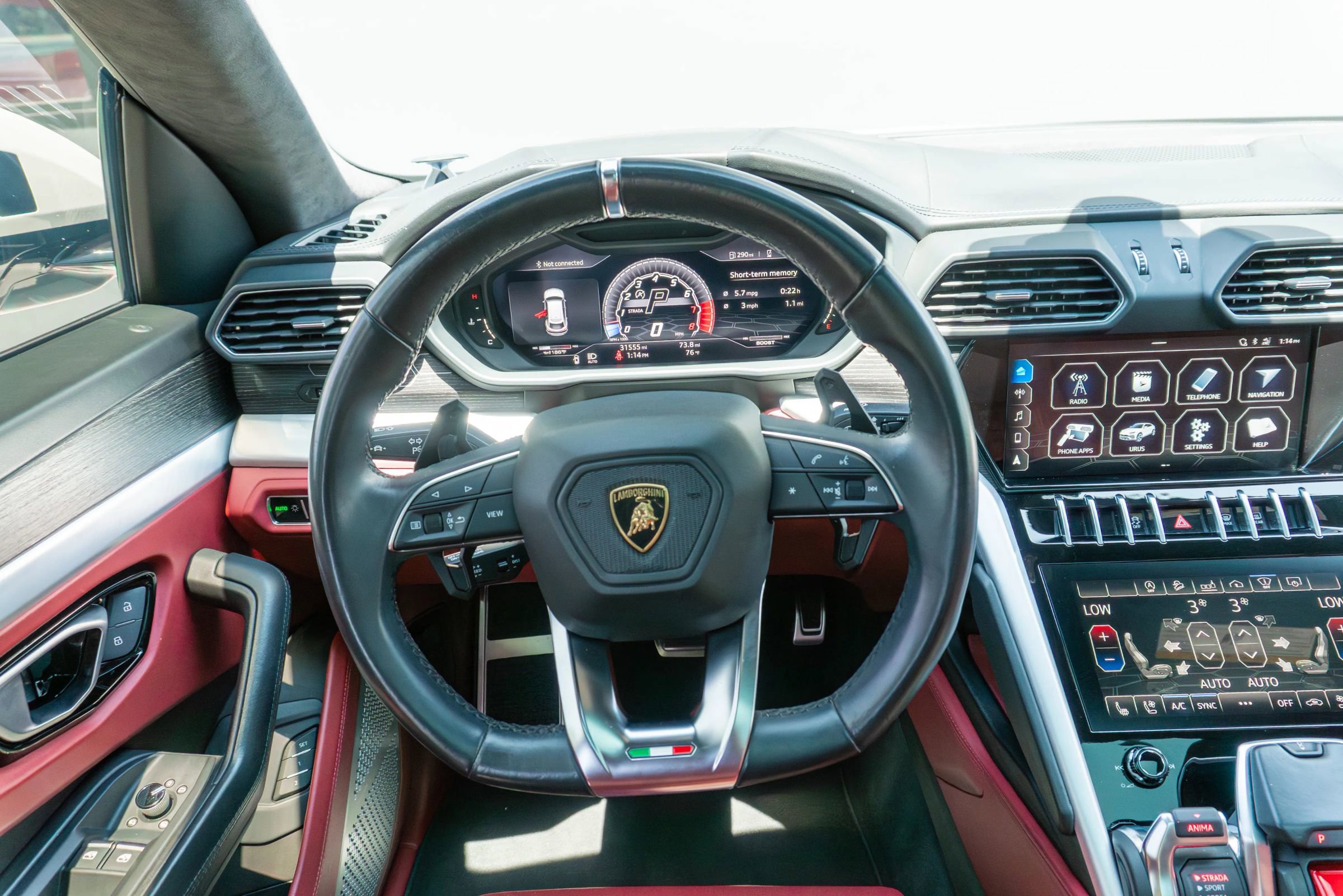 Used 2020 Lamborghini Urus AWD/4WD image 65