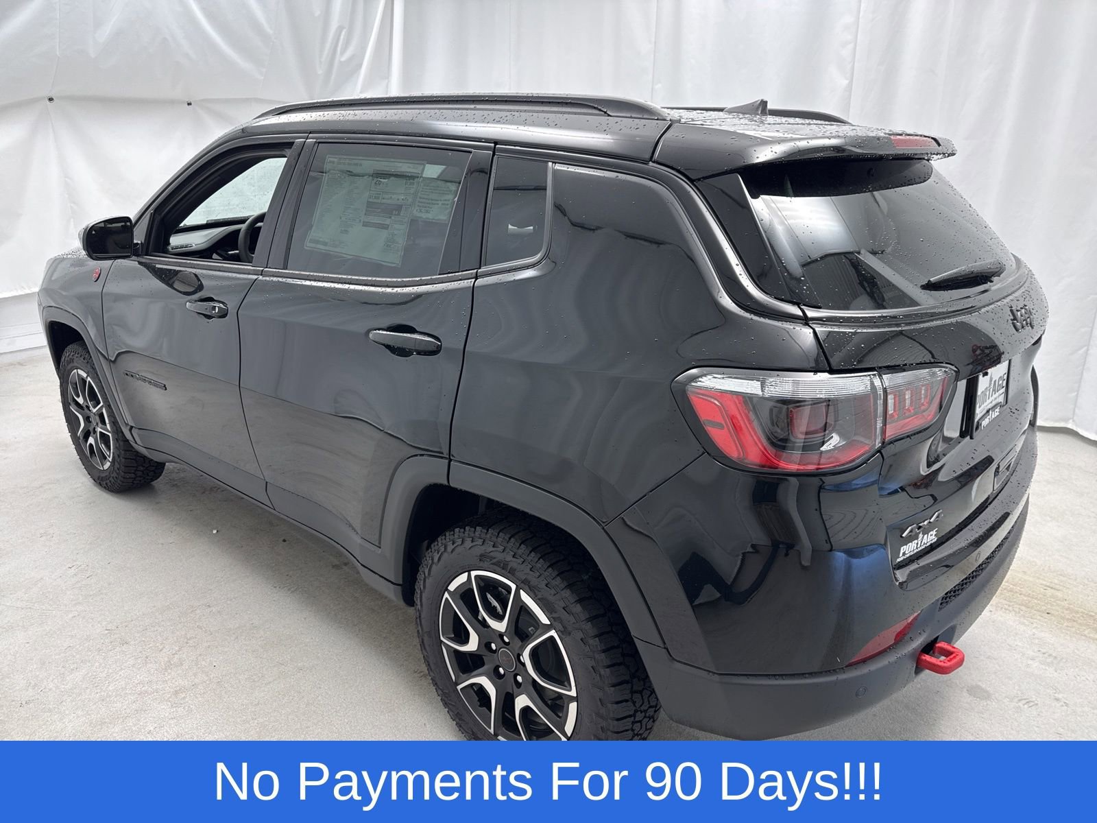 New 2026 Jeep Compass Trailhawk image 4