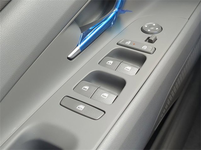 New 2025 Hyundai Elantra SEL image 22